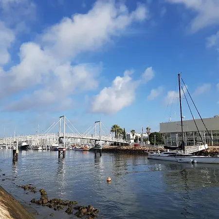 公寓 Marina Side *